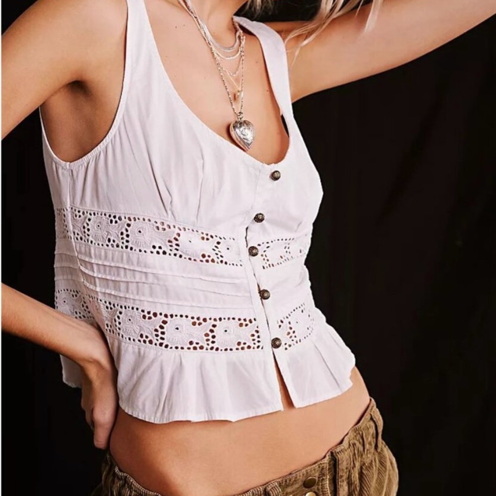 SOLD!!!!!!!!!!!Free people white tank top size large